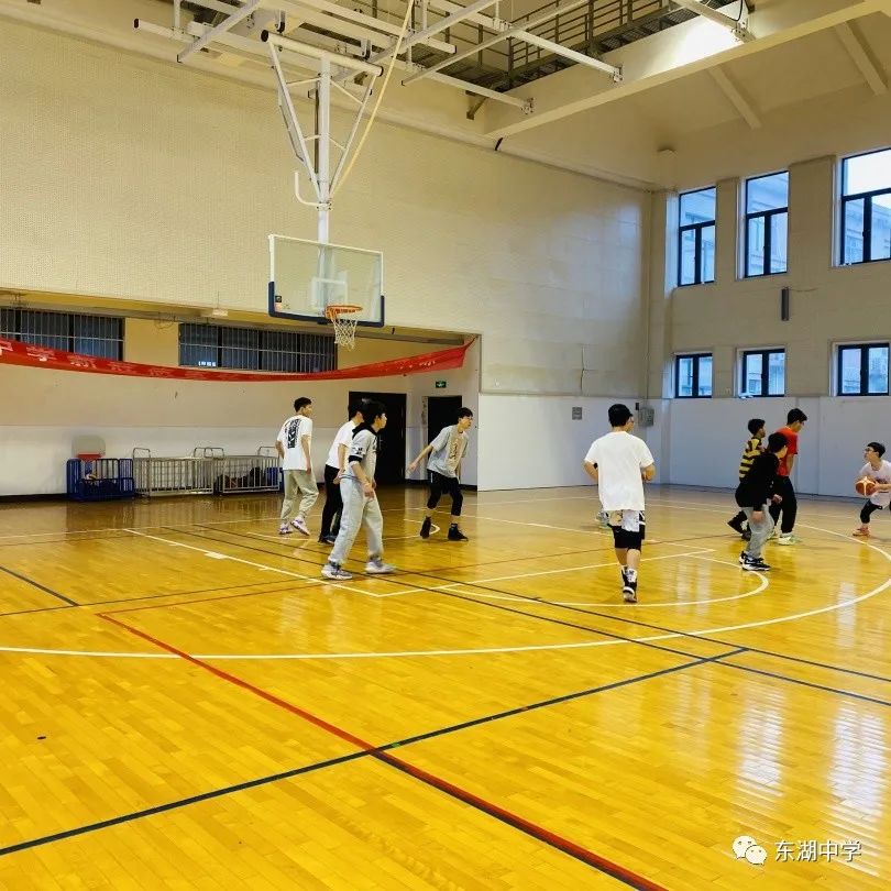 为什么智能指导能帮助提高篮球技能_2
